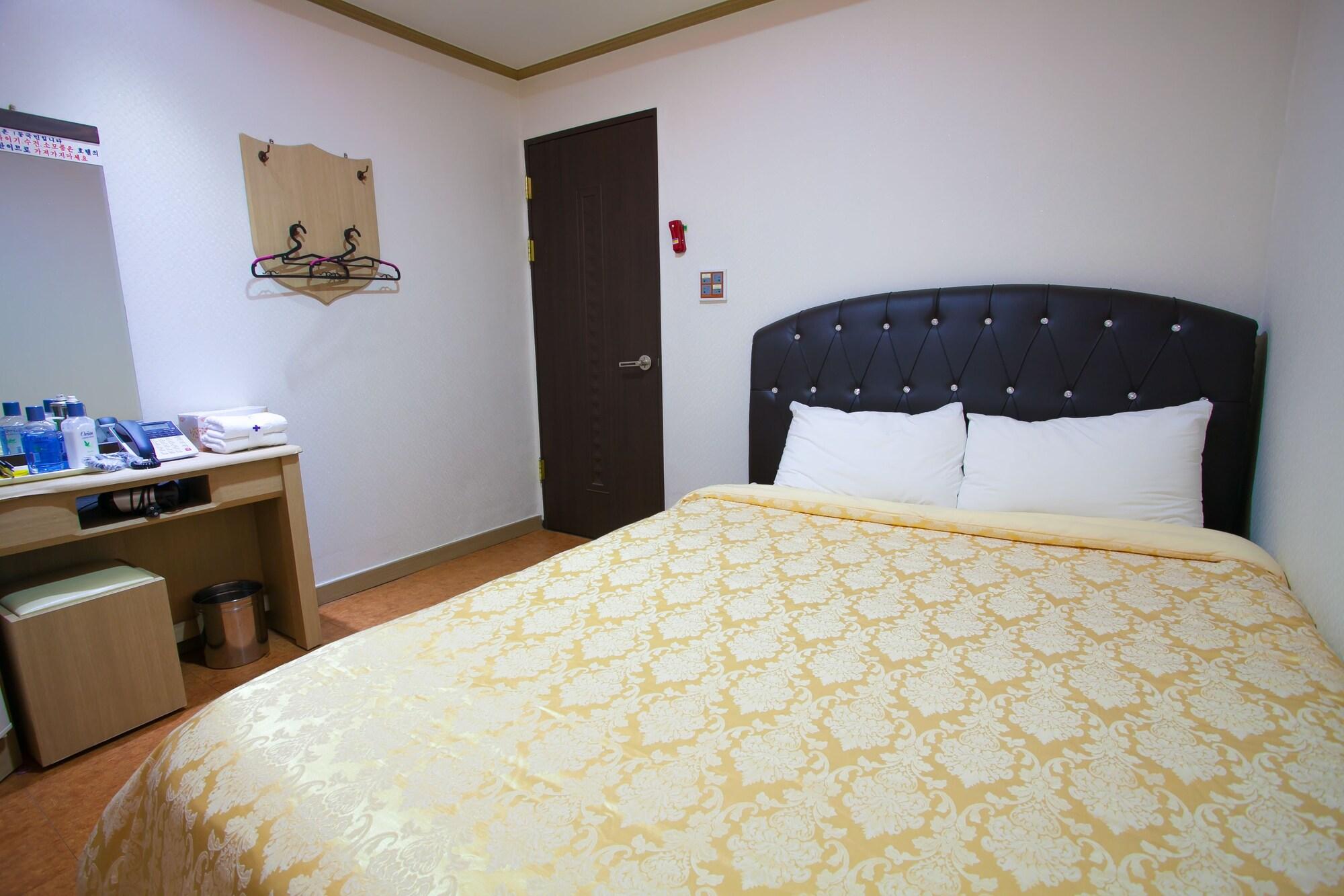 Suanbo Saipan Hot Spring Hotel Chungju Dış mekan fotoğraf